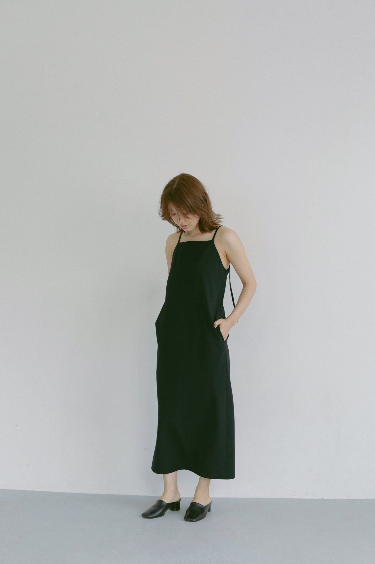 WASHABLE CAMISOLE DRESS BLACK