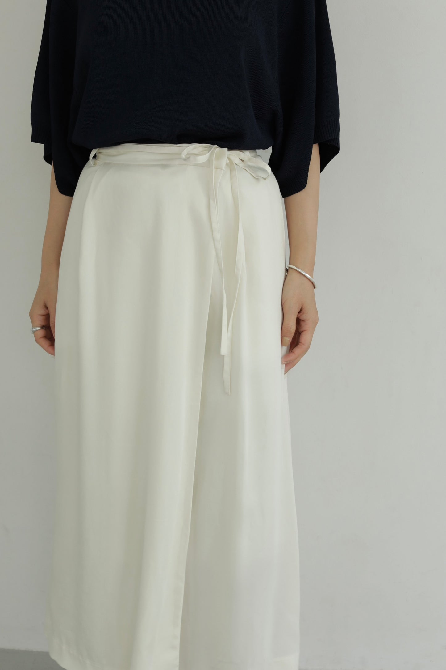 CUPRA SATIN WRAP SKIRT WHITE